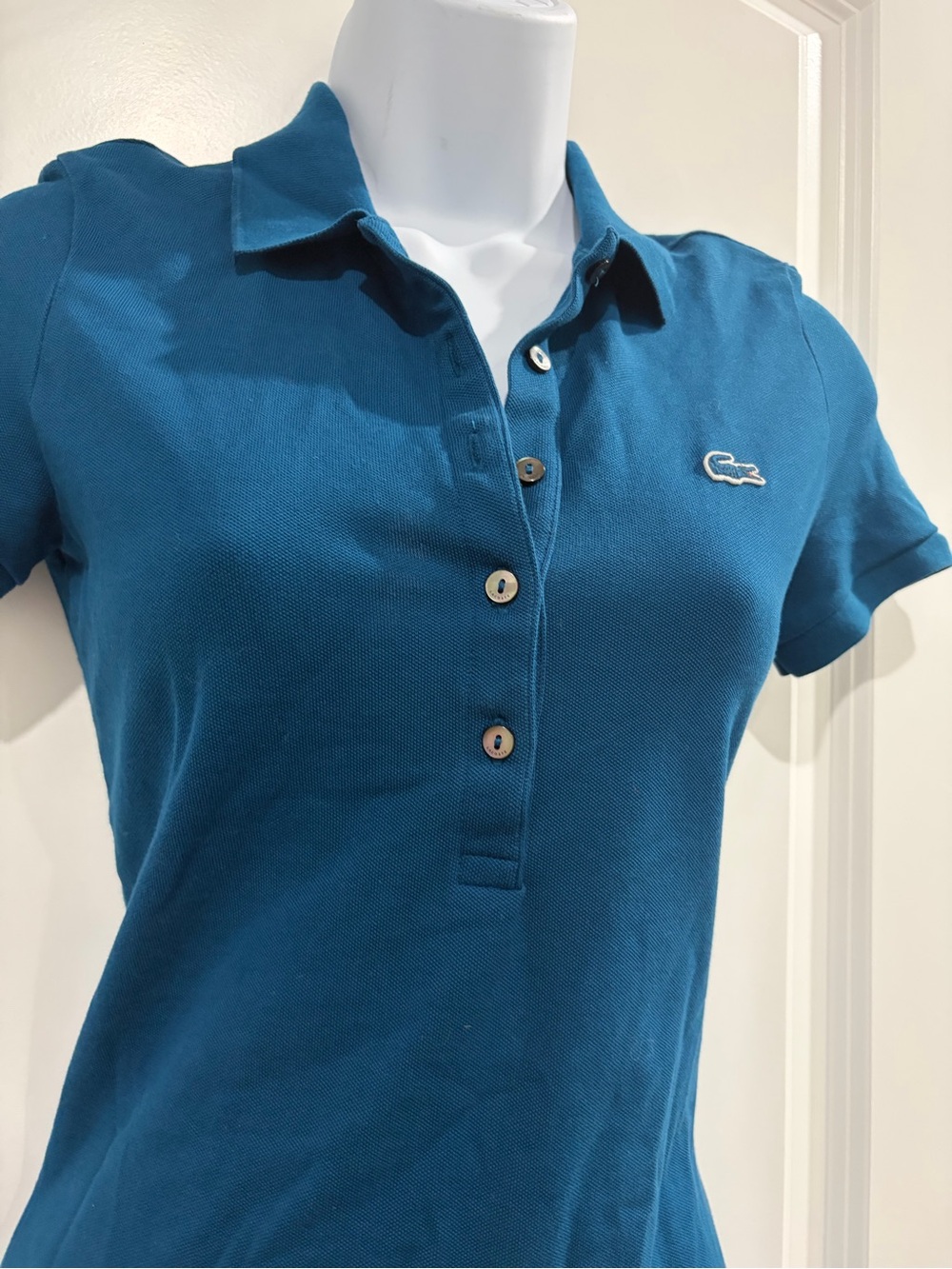 Dress Subcategory Classification - Picture 2 of 5